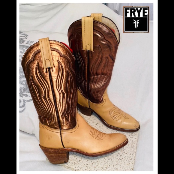 Frye Shoes - FRYE Vintage Leather Cowgirl Boots sz 6 ⭐️HP⭐️⭐️⭐️